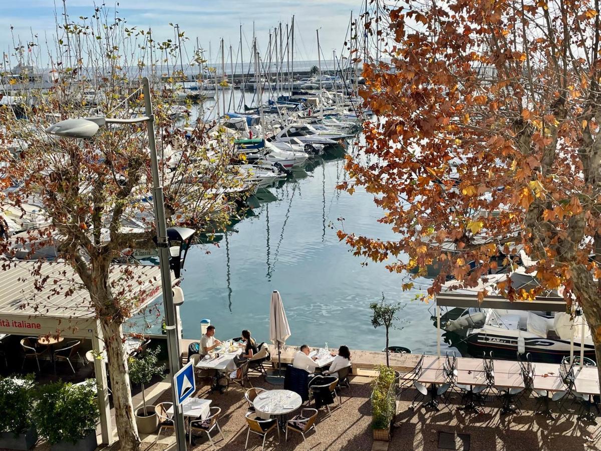 Le Petit Pinson Meerblick Port Golfe-Juan Kültér fotó